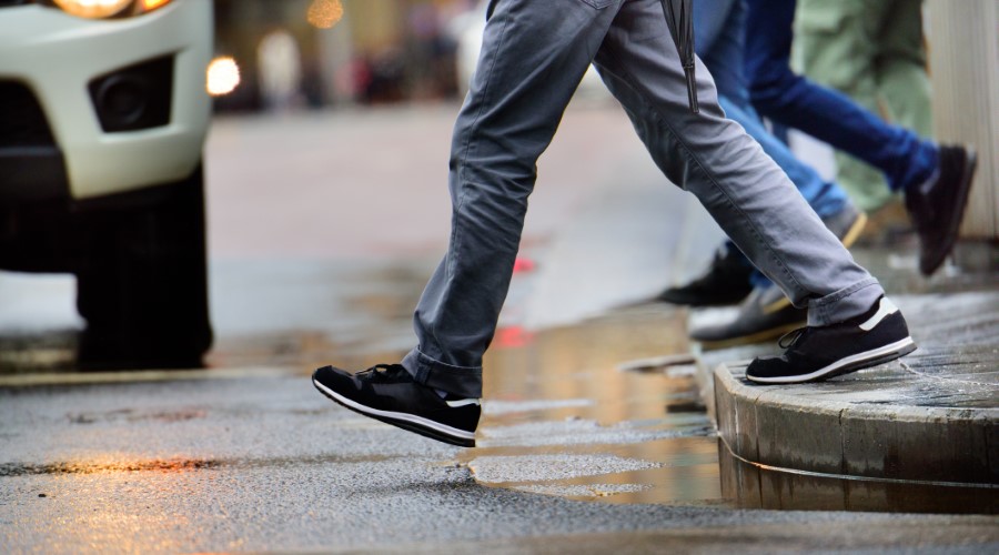 Can a pedestrian be at fault in a car accident in North Carolina?