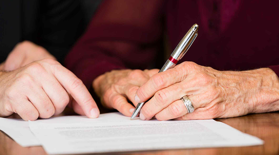 What is the difference between Will & Trust in North Carolina?