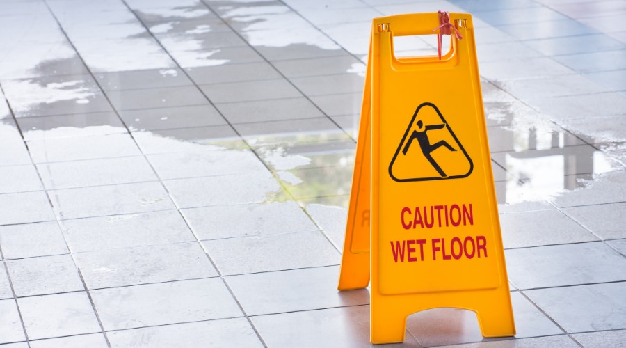 Who is liable for a slip-and-fall accident in North Carolina?